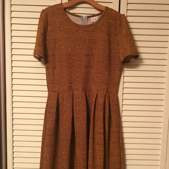 LuLaRoe Dresses & Skirts - 🌟SOLD🌟LuLaRoe Amelia